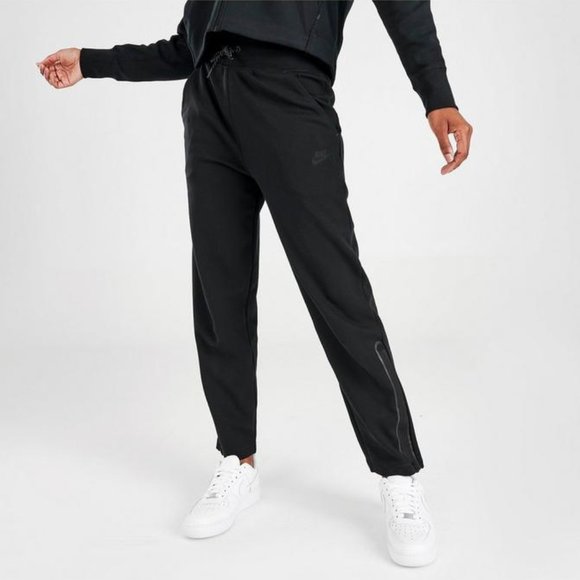 Nike Sportswear Tech Fleece Pants - Picture 3 of 10